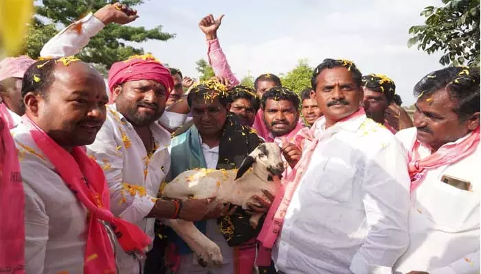 కాంగ్రెస్‌ కు ఓటేస్తే కరెంట్‌ ఖతమే : అంజయ్య  యాదవ్