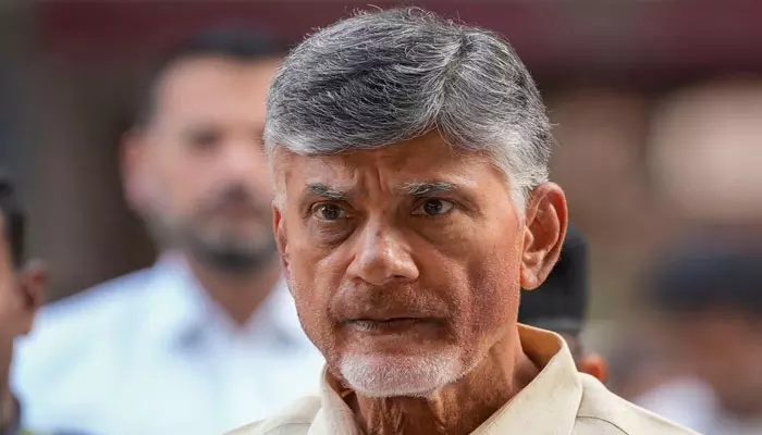 చంద్రబాబుపై మరో మూడు కేసులు నమోదు చేసేందుకు సీఐడీ రెడీ