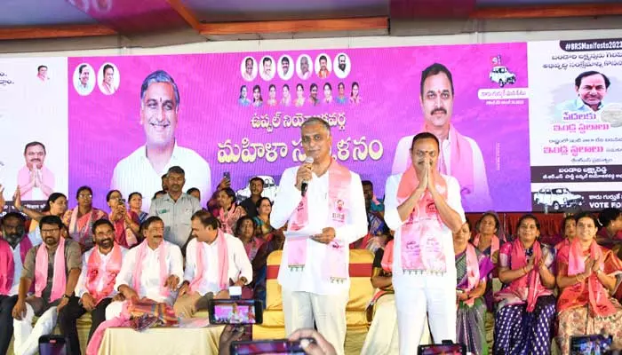 కేసీఆర్  పాలనలో  కరువు లేదు, కర్ఫ్యూ  లేదు : హరీష్ రావు