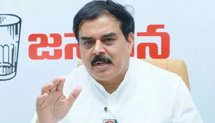 Janasena: ఇసుక అక్రమాలను అడ్డుకుంటే దాడులకు తెగబడతారా..!