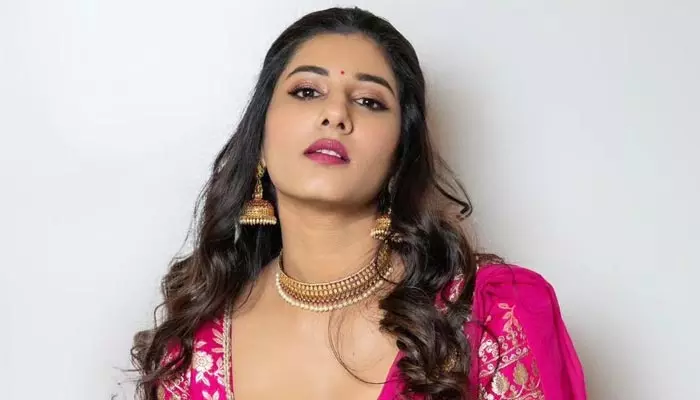 Vishnu Priya Bhimeneni : లంగాఓనీలో కాక పుట్టిస్తున్న విష్ణు ప్రియ