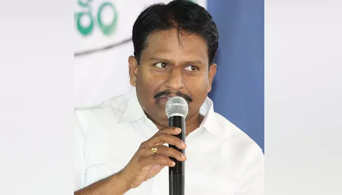 కాంగ్రెస్ ఎమ్మెల్యేలను కొనేందుకు BRS, బీజేపీ ప్లాన్: ఎమ్మెల్యే యెన్నం కీలక వ్యాఖ్యలు