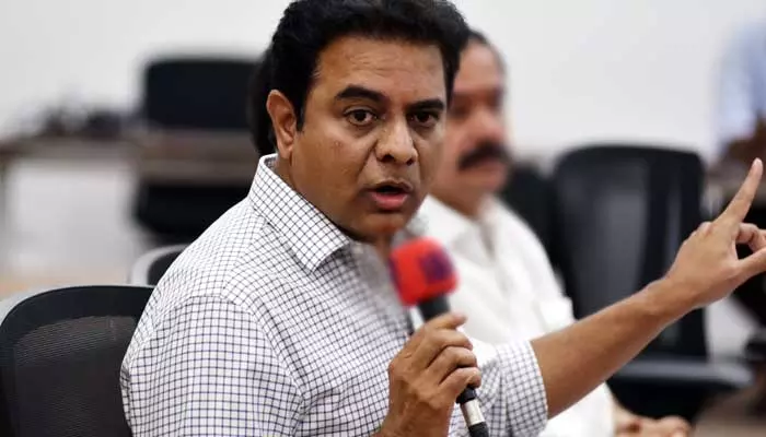 ఇంకా అధికార మత్తులోనే! KTR వ్యవహారశైలిపై సొంత పార్టీ నేతల అసహనం