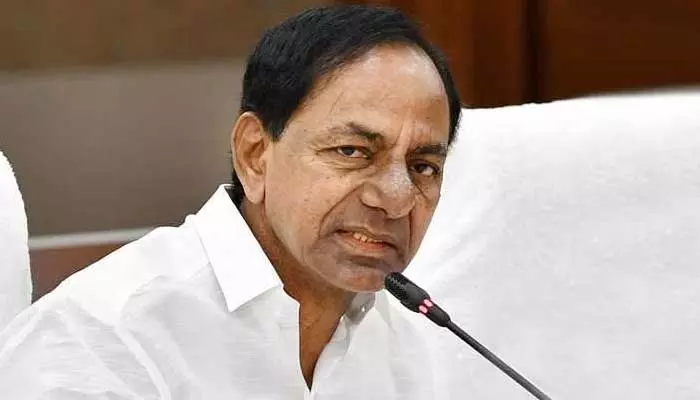 కాంగ్రెస్ ప్రభుత్వం ఎదుట KCR తొలి డిమాండ్