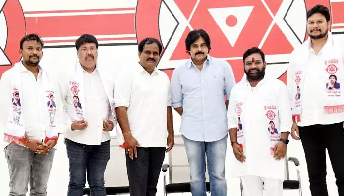 సొంత ఇంటికి వచ్చిన వంశీకృష్ణ.. పవన్ కల్యాణ్ హర్షం