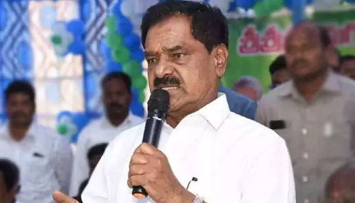 BREAKING: కంట తడి పెట్టుకున్న డిప్యూటీ CM, తట్టుకోలేక కూతురు సైతం కన్నీళ్లు