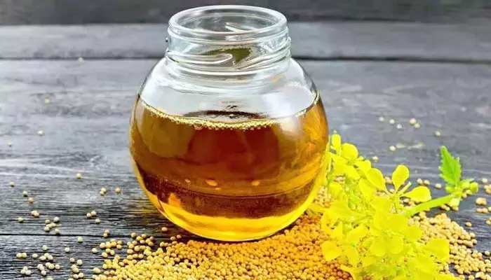 Mustard Oil: ఆవనూనెతో వండిన ఆహారం తింటే ఎన్ని అద్భుతాలో తెలుసా?