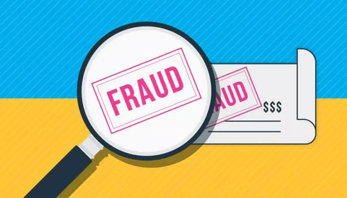 FRAUD : ఎస్పీ పేరుతో నకిలీ ఫేస్‌బుక్ అకౌంట్