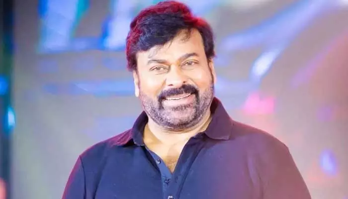 Chiranjeevi: మెగాస్టార్ సగం తాగిన టీ కప్పు   తీసుకున్న కమెడియన్..  లక్ష రూపాయలిచ్చిన ఇవ్వనంటూ...