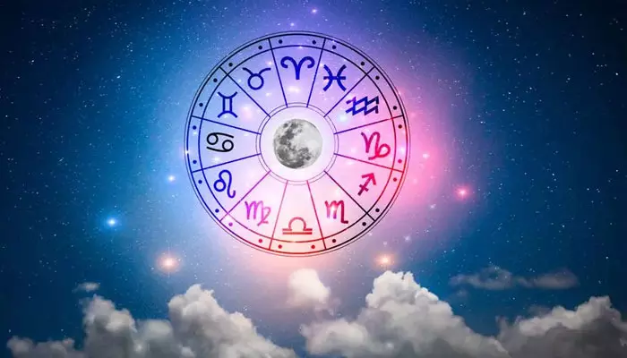 Astrology :  రవితేజ వెంకీ సినిమా రిపీట్... ఉద్యోగంలో జాయిన్ అయ్యేందుకు యూత్ పాట్లు వర్ణణాతీతం..