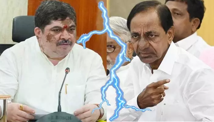 BREAKING: రైతులను మరోసారి రెచ్చగొట్టే ప్రయత్నం చేస్తున్న కేసీఆర్: మంత్రి పొన్నం ప్రభాకర్ సంచలన వ్యాఖ్యలు