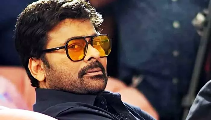 Chiranjeevi : సైకిల్ నేర్పిస్తున్న అమ్మాయితో ప్రేమలో పడిపోయిన చిరంజీవి.. చివరకు ఏమైందంటే?