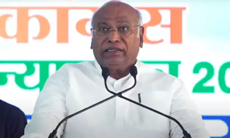 Kharge: ఈ కుంభకోణంపై జేపీసీ విచారణ జరపాలి.. కాంగ్రెస్ చీఫ్ ఖర్గే ట్వీట్