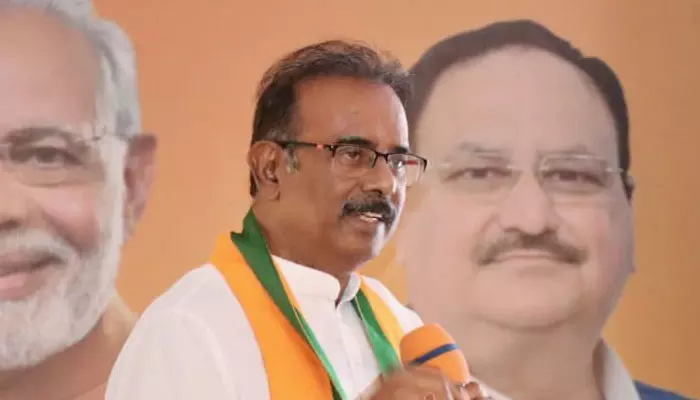 రాహుల్ గుండె చప్పుడులోనూ మోడీనే: బూర