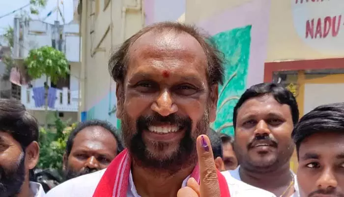 AP Elections 2024: అనకాపల్లిలో ఓటేసిన కొణతాల