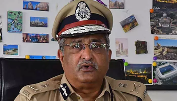 IPS AB Venkateswara Rao: వచ్చిన సస్పెన్షన్ చెల్లదు.. సీఈసీకి సీనియర్ ఐపీఎస్ లేఖ