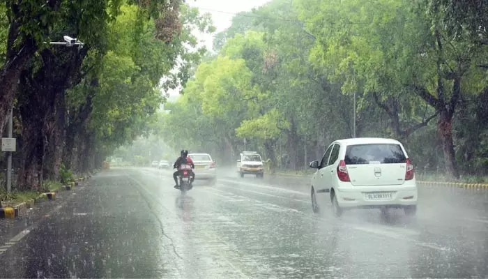 Rain Alert: రెమాల్ తుఫాన్ ప్రభావం.. రాష్ట్రంలోని ఆ జిల్లాల్లో విస్తారంగా వర్షాలు