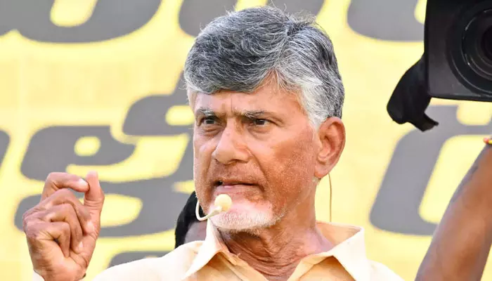 చంద్రబాబు మార్క్ పాలన షురూ.. వాటిపై జగన్ ఫొటో ఉన్నా నో ప్రాబ్లమ్ అంటూ ఆదేశాలు