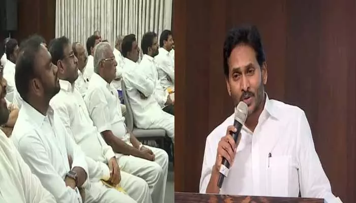 Breaking: ప్రత్యేక హోదాపై వైఎస్ జగన్ సంచలన వ్యాఖ్యలు