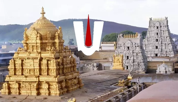 Tirumala Updates: తిరుమలలో భక్తజన సందోహం.. శిలాతోరణం వరకు భక్తుల క్యూ లైన్