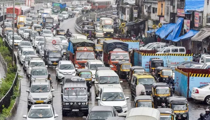 రూ.10.22 లక్షల కోట్లకు భారత ఆటోమొబైల్ పరిశ్రమ