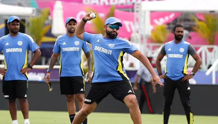 T20 World Cup : సూపర్-8 సమరానికి రోహిత్ సేన సిద్ధం.. రేపు అఫ్ఘాన్‌తో ఢీ