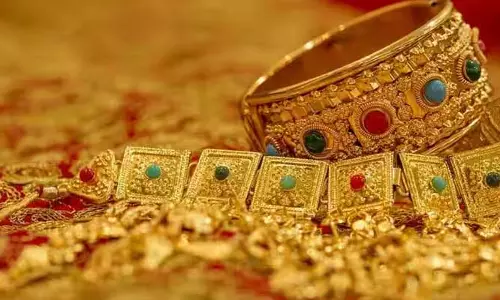 Gold Price Today : మహిళలకు షాకింగ్ న్యూస్ .. నేడు భారీగా పెరిగిన గోల్డ్ ధరలు