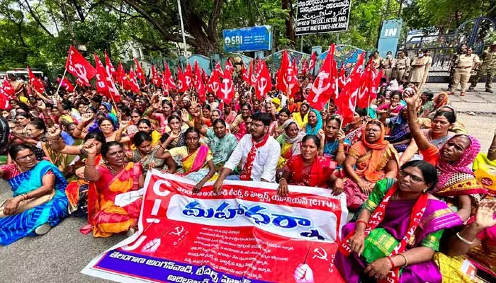 అంగన్వాడీలను ఇంటికి పంపించే నిర్ణయం సరైంది కాదు..: సీఐటీయూ