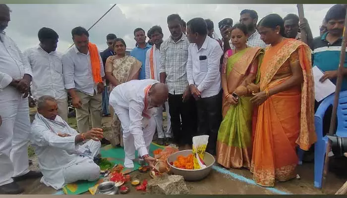 వీర్నపల్లి మండలంలో పర్యటించిన కేంద్ర హోమ్ శాఖ సహాయ మంత్రి..