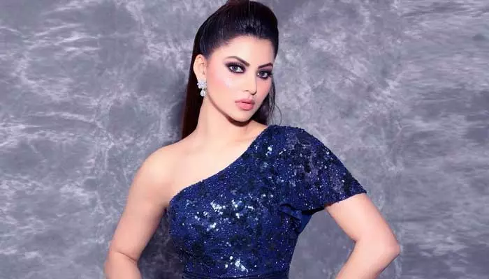 Urvashi rautela  బాత్రూమ్ ప్రైవేట్ వీడియో లీక్.. ఏకిపారేస్తున్న నెటిజన్లు