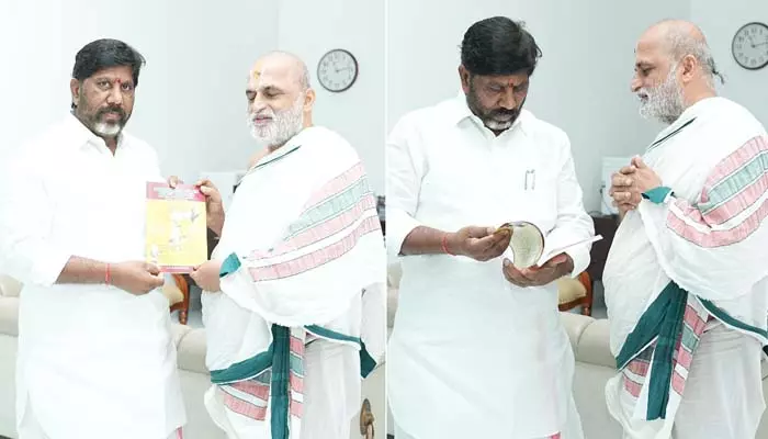 Priest Rangarajan: వారసత్వ అర్చకత్వాన్ని వెంటనే పునరుద్ధరించాలి: ప్రభుత్వానికి సీఎస్ రంగరాజన్ వినతి