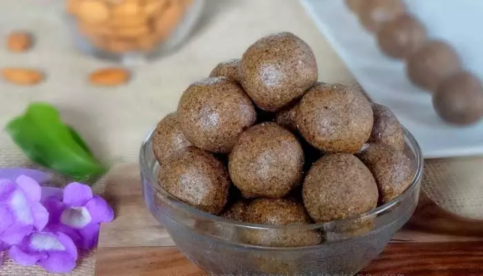 Ragi Groundnut Laddu: ఈ లడ్డూను రోజుకొకటి తినండి!.. మోకాళ్ల నొప్పులకు గుడ్ బై చెప్పండి