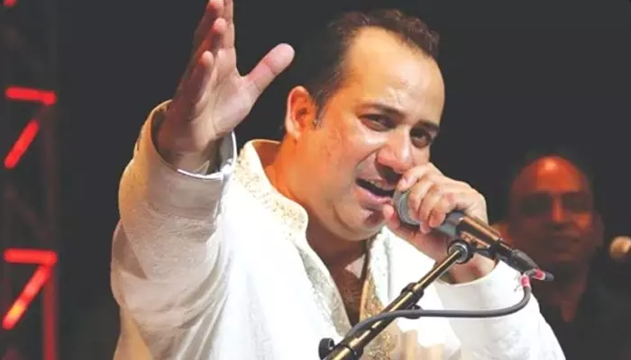 Singer Rahat: దుబాయ్‌ ఎయిర్ పోర్టులో ఆ స్టార్ సింగర్ అరెస్ట్.. రియాక్షన్ ఇదే