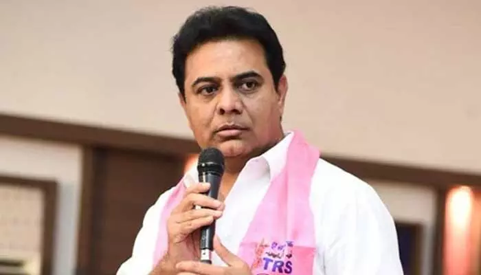 KTR: చెత్త తరలింపు కేవలం కాగితాల్లో మాత్రమే కనిపిస్తుంది..