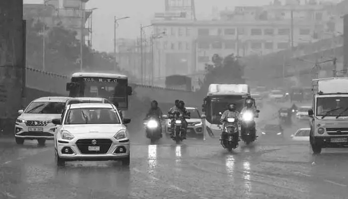 RAIN ALERT : వాతావరణ శాఖ బిగ్ అలర్ట్.. తెలంగాణలోని ఆ జిల్లాల్లో భారీ వర్షాలు