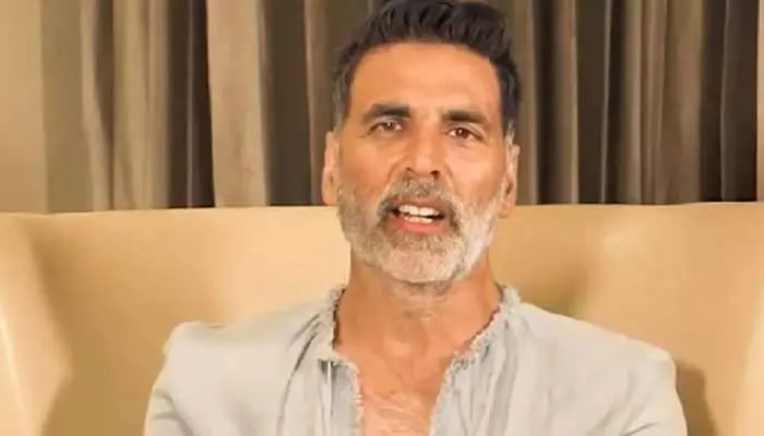 Akshay Kumar: నన్ను వ్యక్తిగత జీవితంతో పాటు, సినీ కెరీర్‌లోనూ చాలా మంది మోసం చేశారు- స్టార్ హీరో సంచలన కామెంట్స్