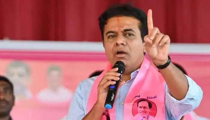 KTR : మహిళా జర్నలిస్టులకే రక్షణ లేకపోతే ఎలా ? మాజీ మంత్రి కేటీఆర్