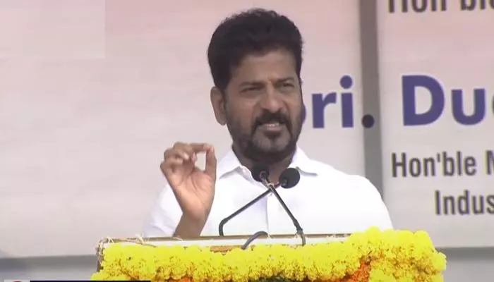 CM Revanth Reddy: బీఆర్ఎస్ పాలనలో ఆత్మస్థైర్యం కోల్పోయిన నిరుద్యోగులు : సీఎం రేవంత్‌రెడ్డి ఘాటు వ్యాఖ్యలు