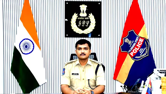 SP Rupesh : సీఈఐఆర్ పోర్టల్ సేవలు వినియోగించుకోవాలి