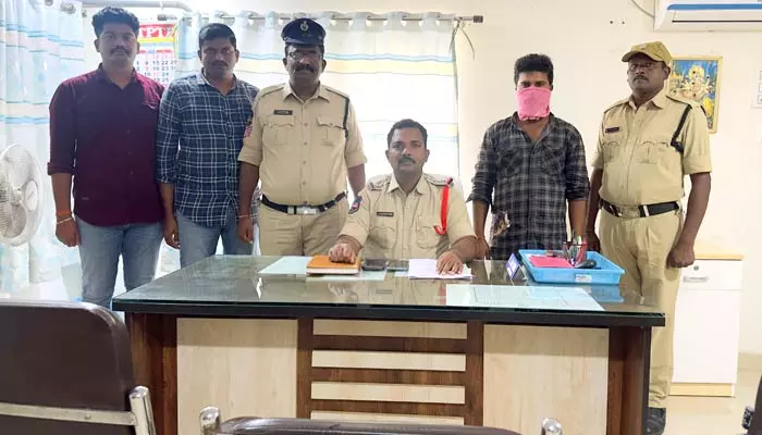 remand : గంజాయి అమ్ముతున్న వ్యక్తి రిమాండ్