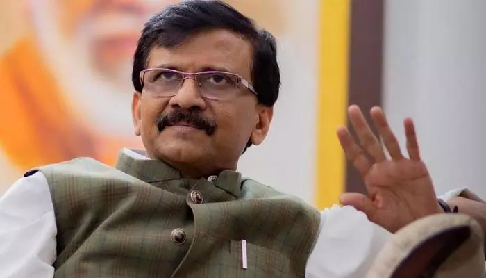 Sanjay raut: మమతా బెనర్జీని అవమానించడం సరికాదు..కేంద్ర ప్రభుత్వంపై సంజయ్ రౌత్ ఫైర్