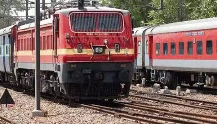 Trains Cancelled:రైల్వే ప్రయాణికులకు బిగ్ అలర్ట్‌..రేపు పలు రైళ్లు రద్దు