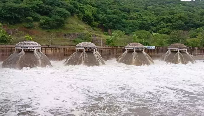 Nandi Pump House : నంది మేడారం నంది పంప్ హౌస్ నుంచి నీటి విడుదల..