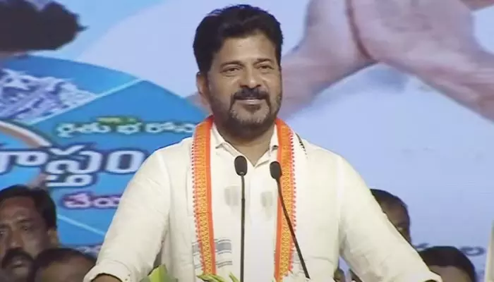 CM Revanth: ఆనాడు ఆయనను సీఎంగా ప్రకటించి ఉంటే అధికారంలోకి వచ్చేవాళ్లం: రేవంత్‌ ఆసక్తికర వ్యాఖ్యలు