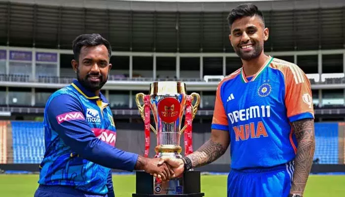 SL vs IND: టాస్ గెలిచిన భారత్.. జట్టులోకి సంజు శాంసన్