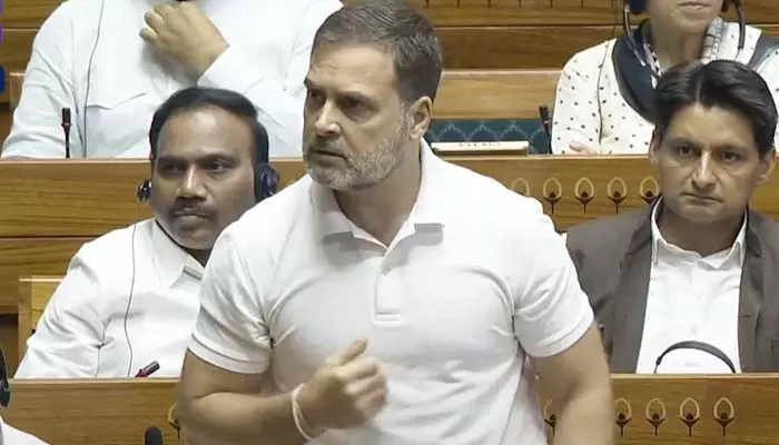 Rahul Gandhi: ఎన్డీఏ సర్కార్‌తో అదానీ, అంబానీలకే ప్రయోజనం: రాహుల్ గాంధీ ఆసక్తికర వ్యాఖ్యలు