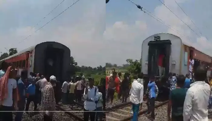 Train Accedent: రెండుగా విడిపోయిన ఎక్స్ ప్రెస్ రైలు.. తప్పిన పెను ప్రమాదం