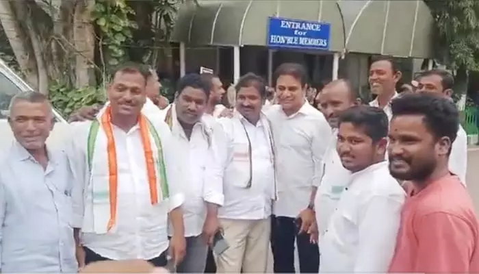 TG Assembly : ఫోటోలకు నో పాలిటిక్స్! కేటీఆర్‌తో ఫోటోలు దిగిన కాంగ్రెస్ కార్యకర్తలు