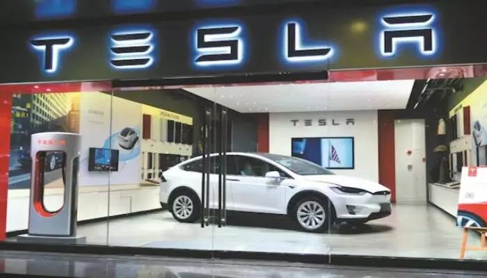 Tesla: టెస్లా తయారీ రేసులో పోటీ పడుతున్న మహారాష్ట్ర, తమిళనాడు