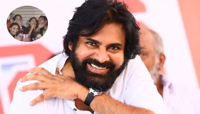 Pawan Kalyan: స్పీచ్‌ మధ్యలో ఐ లవ్ యూ చెప్పిన అమ్మాయి.. పవన్‌ కళ్యాణ్‌ రియాక్షన్‌ ఇదే!